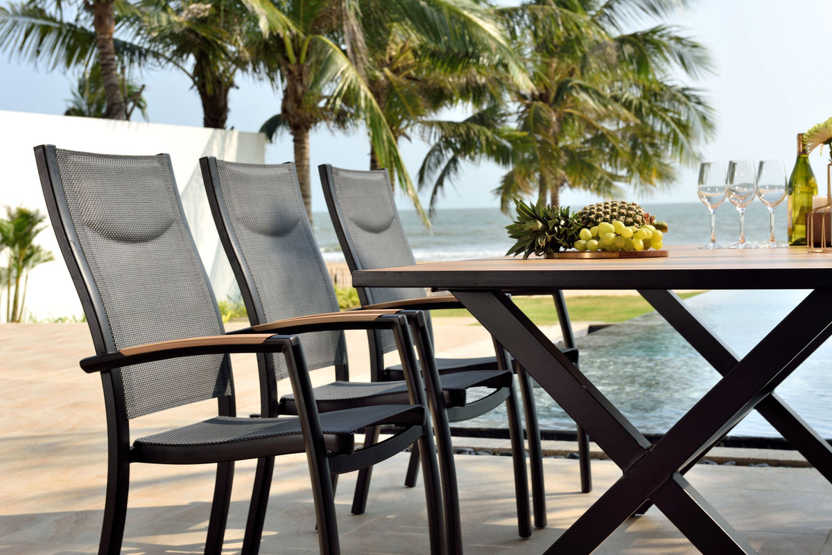 Amber Outdoor Kitchen