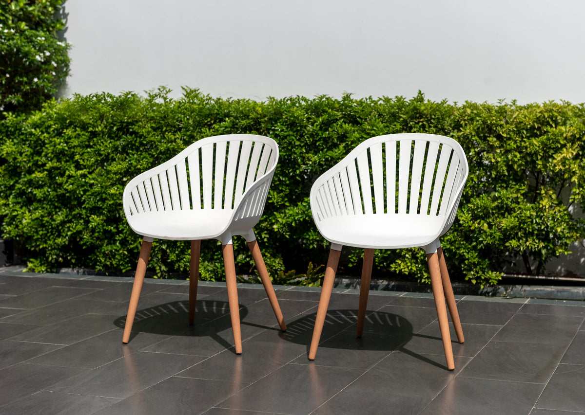 Leyland Table and Nassau White Armchairs Dining Set